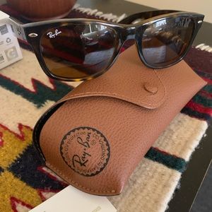 Ray Ban New Wayfarer Crystal Brown 52 Sunglasses